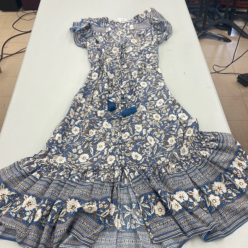 Never worn Veronica Beard dress